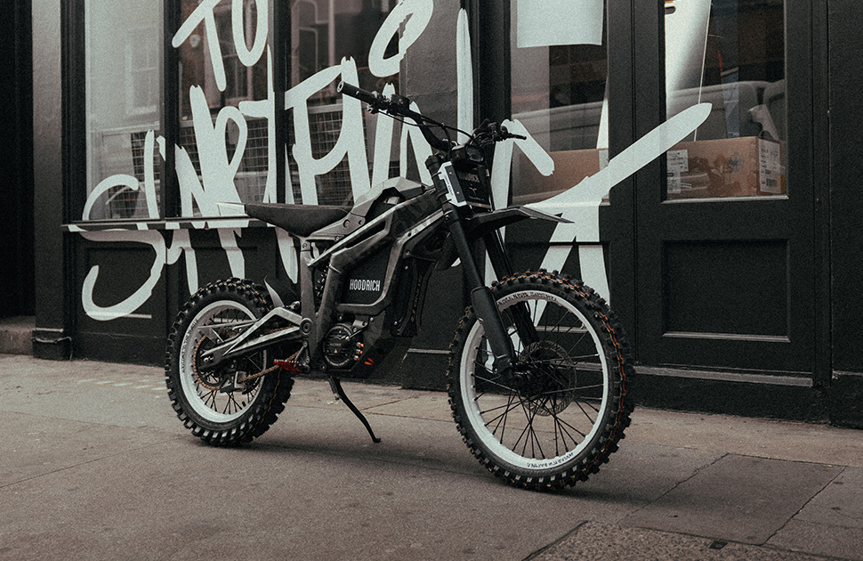 Hoodrich Talaria Bike on Street